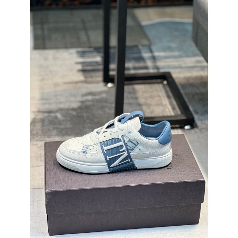 Valentino Sneakers